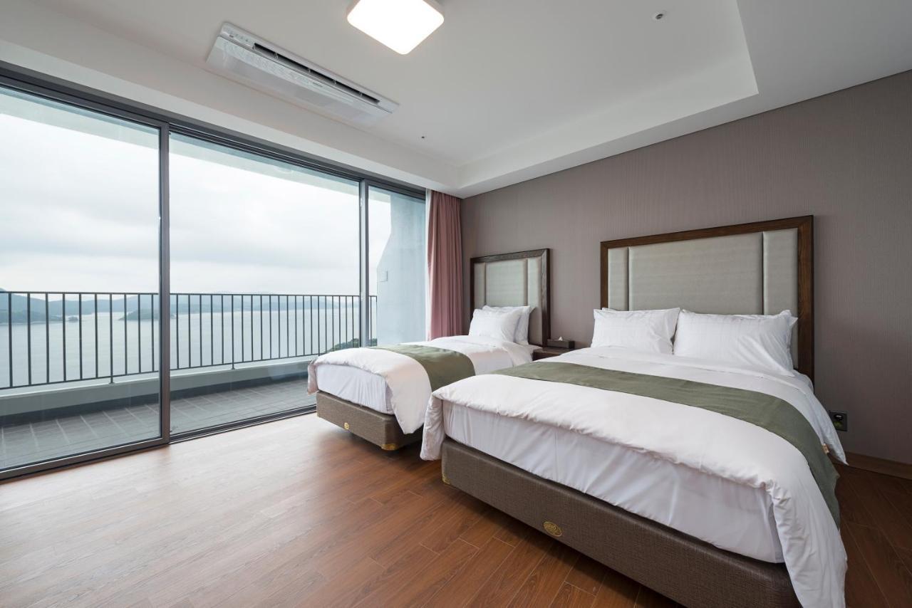 Stanford Hotel&Resort Tongyeong Rum bild