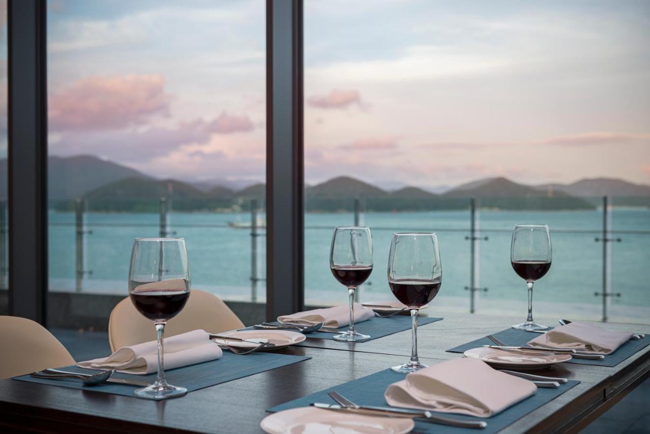 Stanford Hotel&Resort Tongyeong Exteriör bild