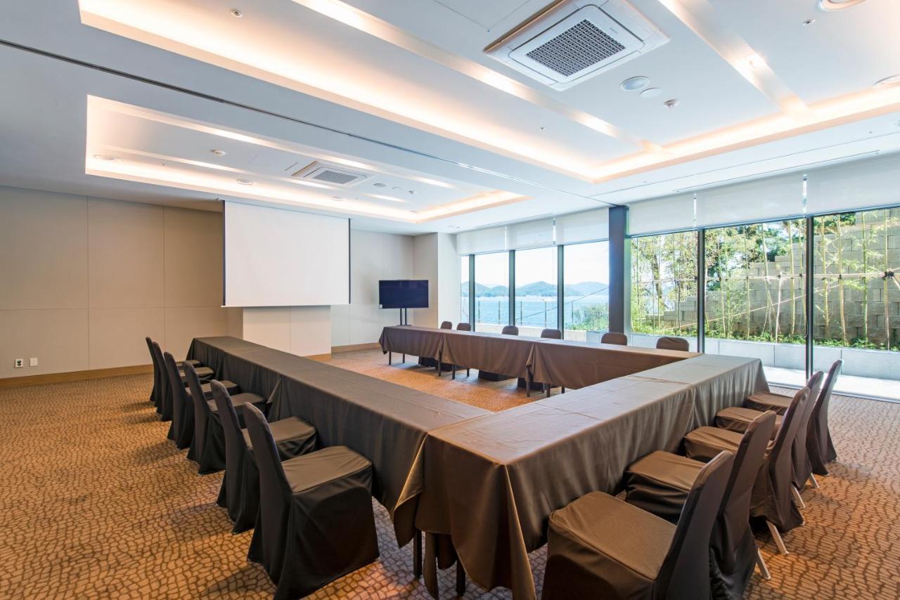 Stanford Hotel&Resort Tongyeong Exteriör bild